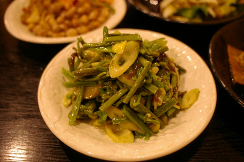蕨の和え物